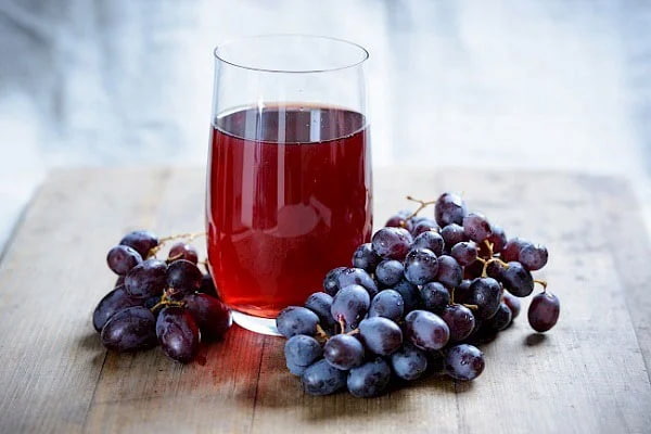 تصویر 1 از فروش آبمیوه انگور سیاه + قیمت خرید به صرفه